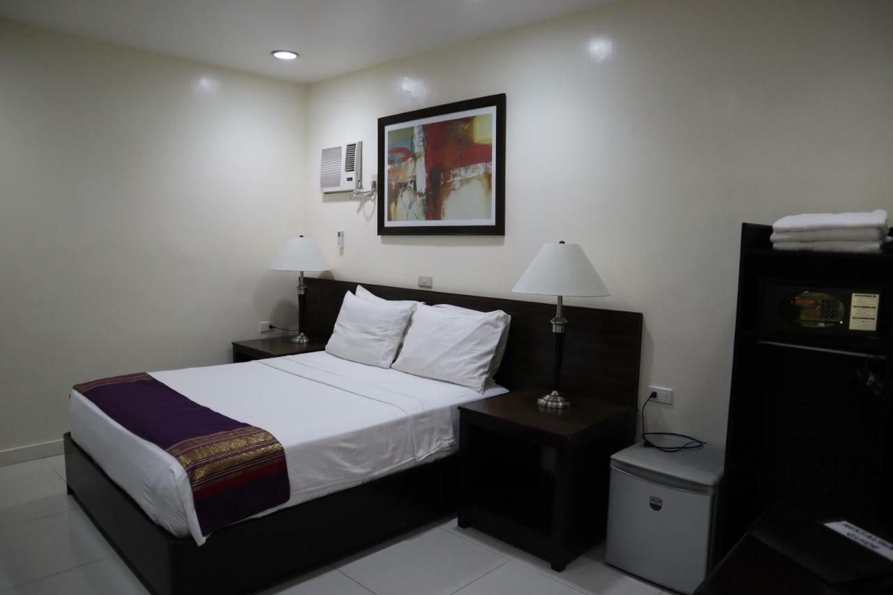 Domicilio Lorenzo Davao Bagian luar foto