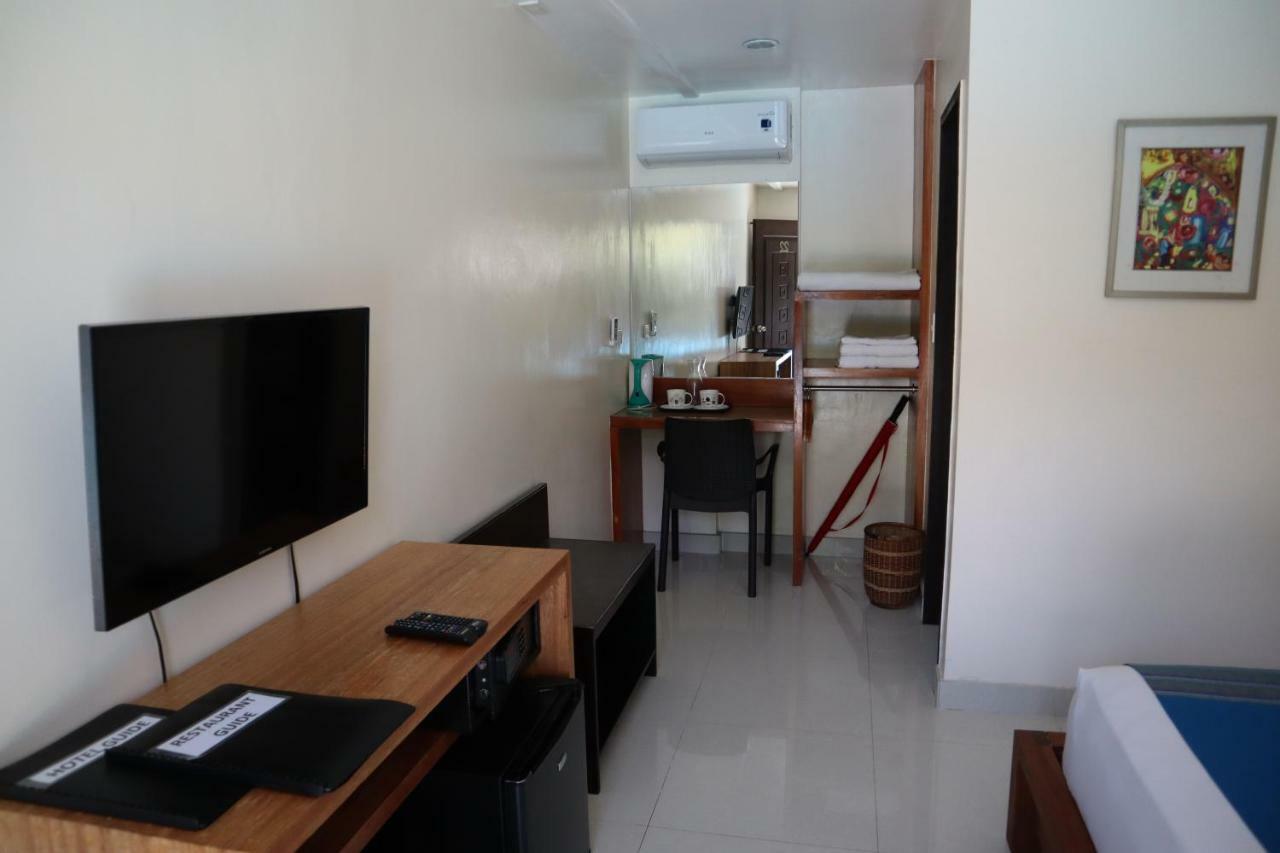 Domicilio Lorenzo Davao Bagian luar foto