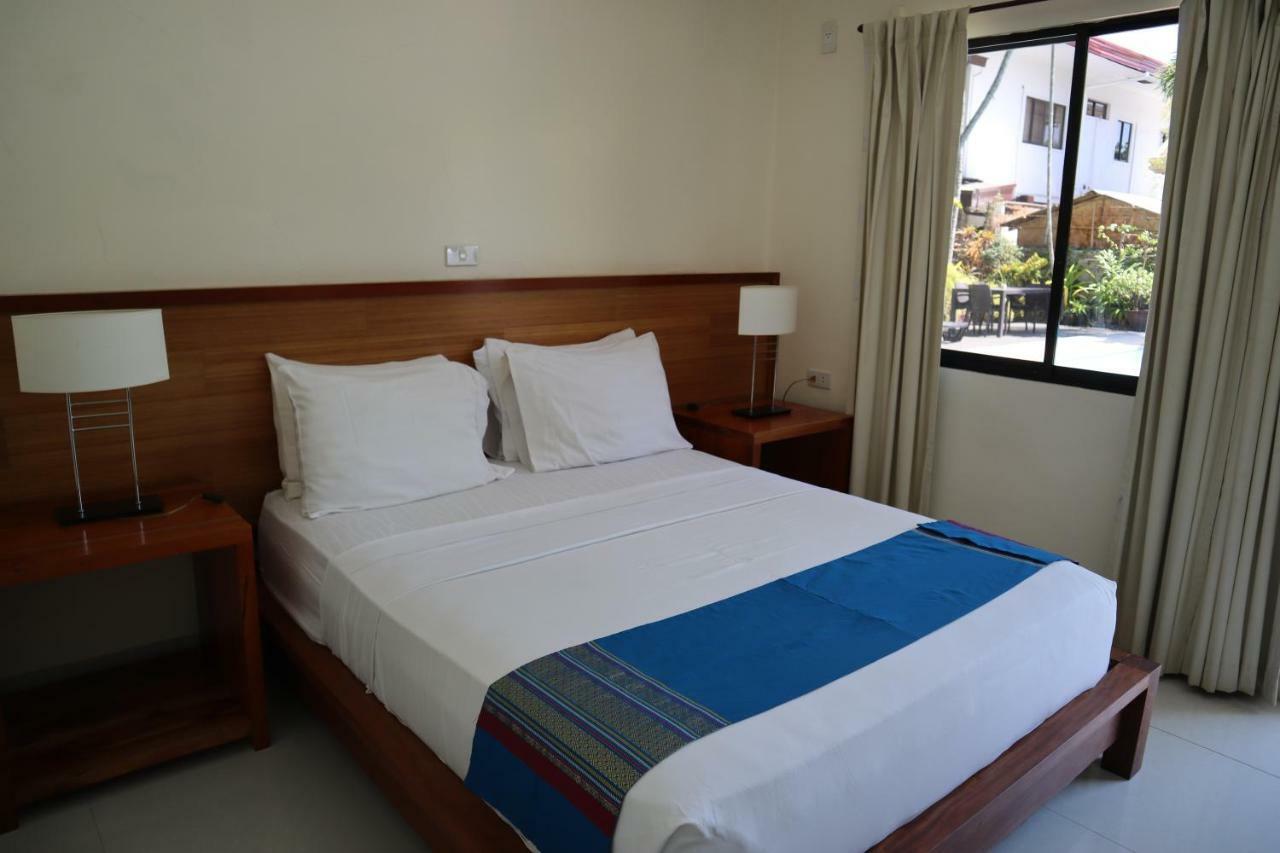 Domicilio Lorenzo Davao Bagian luar foto