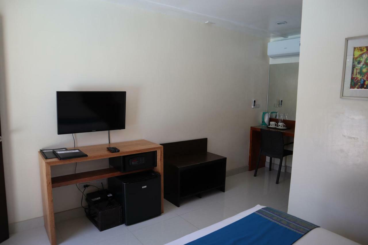 Domicilio Lorenzo Davao Bagian luar foto