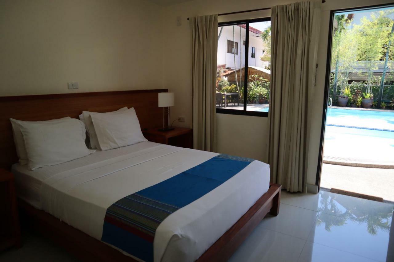 Domicilio Lorenzo Davao Bagian luar foto