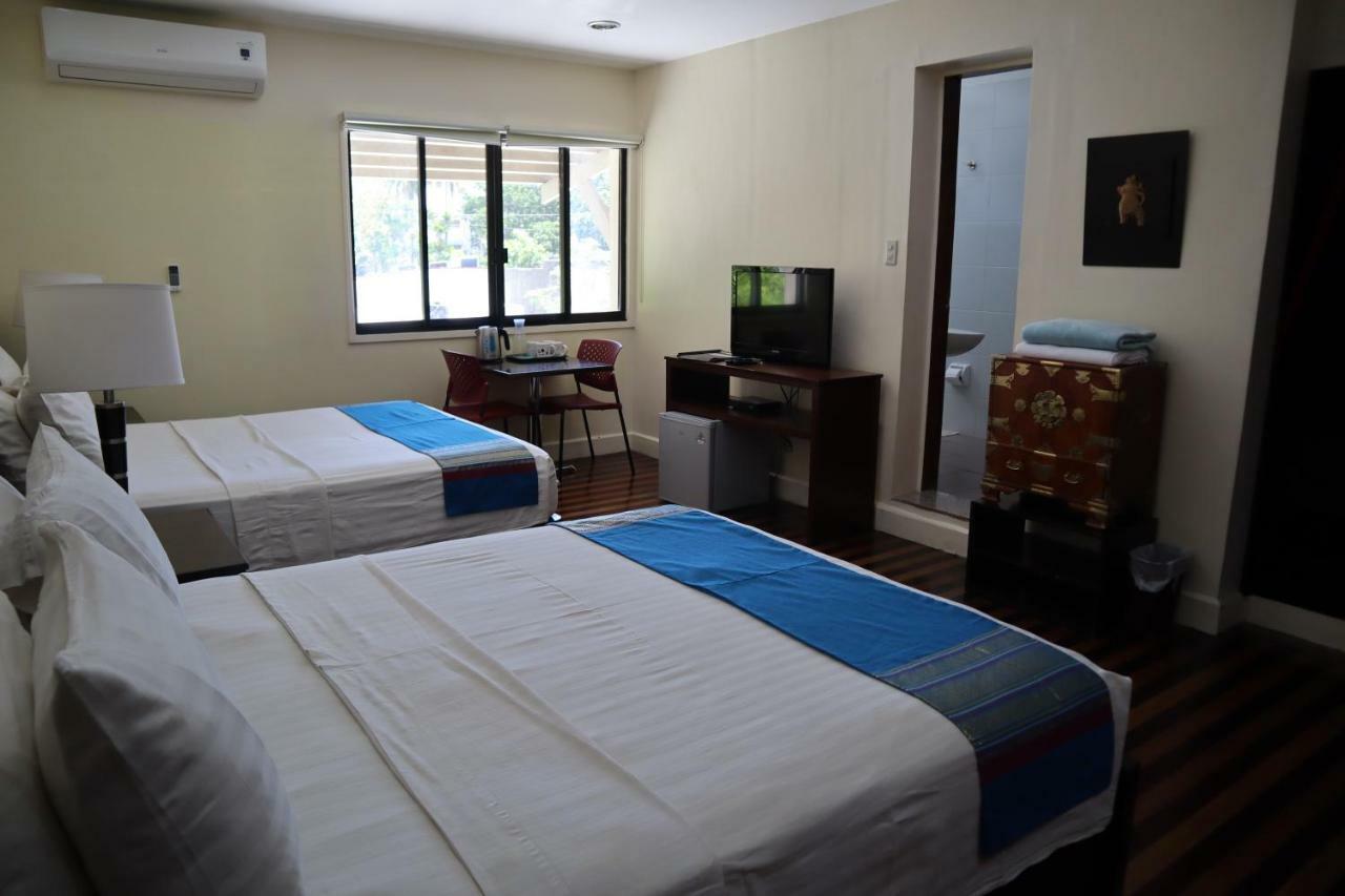 Domicilio Lorenzo Davao Bagian luar foto